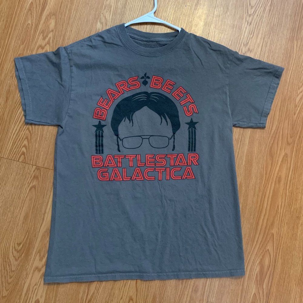 The Office "Bears Beets Battlestar Galactica" Tshirt, Men's Size Medium